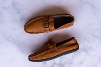 Waarom mannen massaal wisselen van sneakers naar loafers